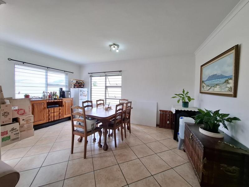 To Let 3 Bedroom Property for Rent in Fairview Golf Estate Western Cape